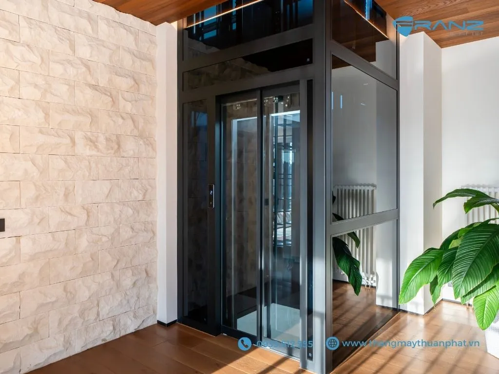Thang máy kính Franz cửa mở tâm tự động